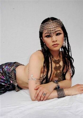 Julia Ling