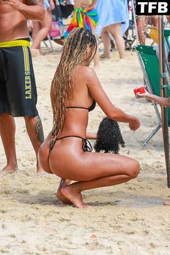 Juliana Nalu