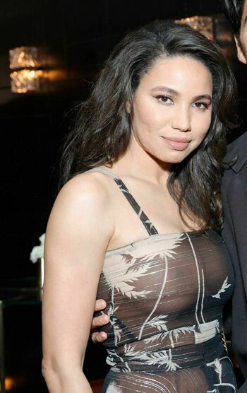 Jurnee Smollett-Bell