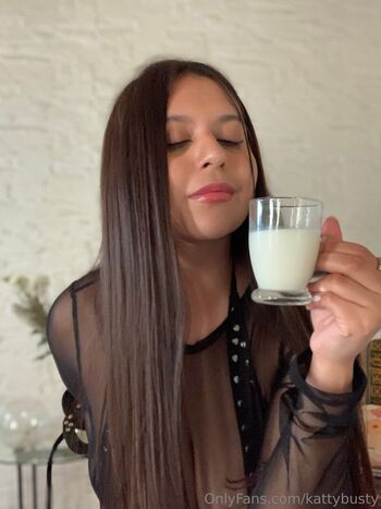 kattybusty