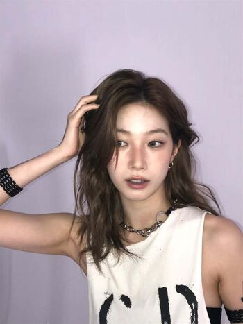 Kazuha Nakamura 中村 一葉