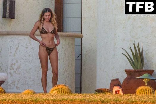 Keeley Hazell