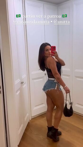 Kéfera Buchmann
