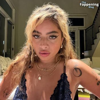 Kiana Lede