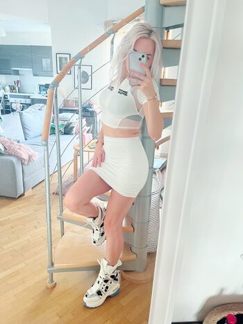 Lady Sundae