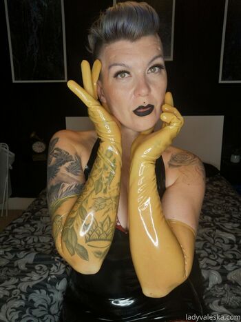 lady_valeskax