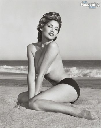 Laetitia Casta