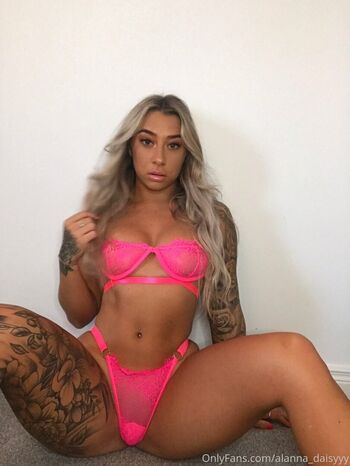 lana_daisyyy