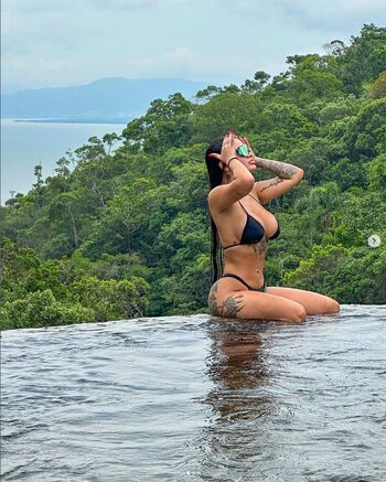 Larissa Ribeiro