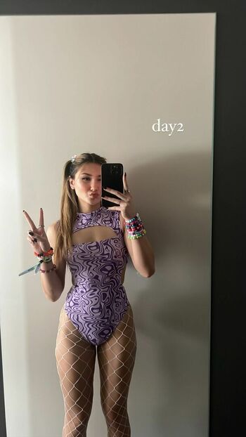 leoniemontybtw