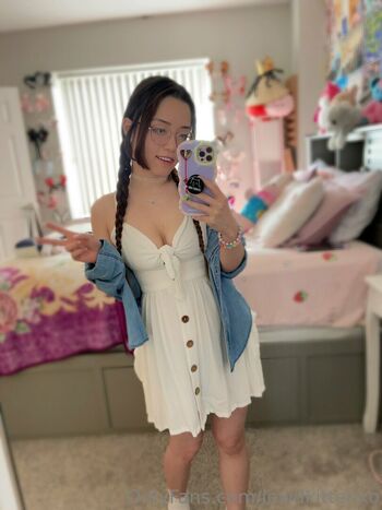Lewdkittenxo