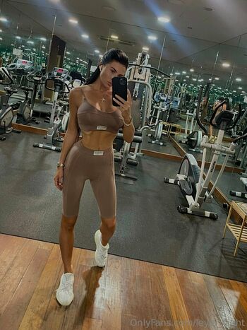 leyla_night