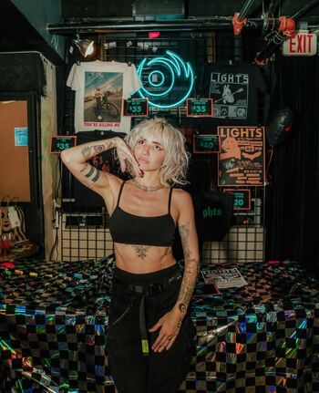 Lights Poxleitner
