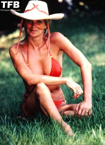 Linda Evans