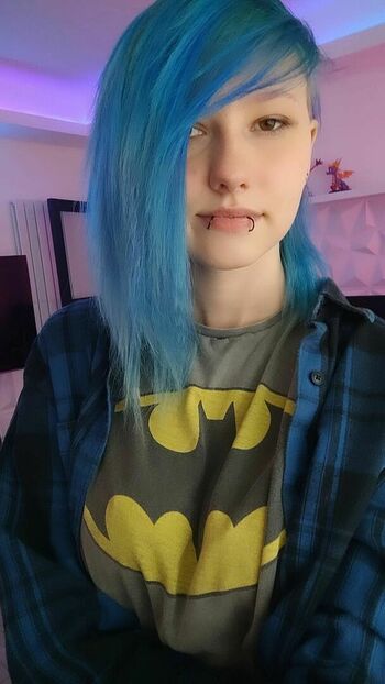 little_emo_kitten