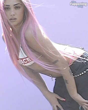Lourdes Leon