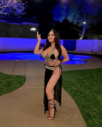 Lulu Reyes