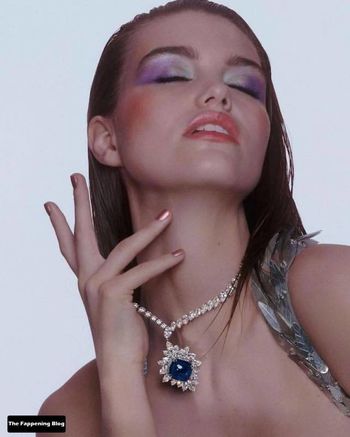 Luna Bijl