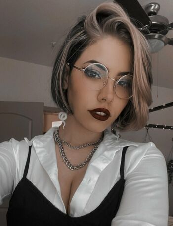 Luna Bloom