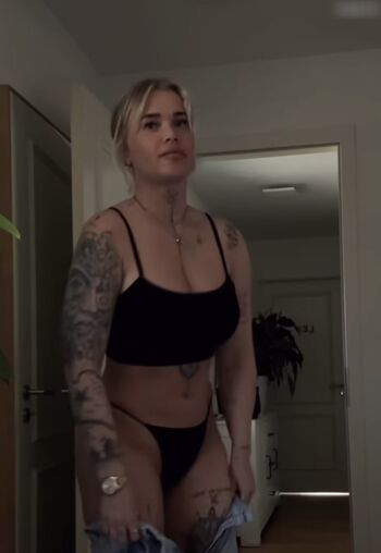Mandy-Kay Bart