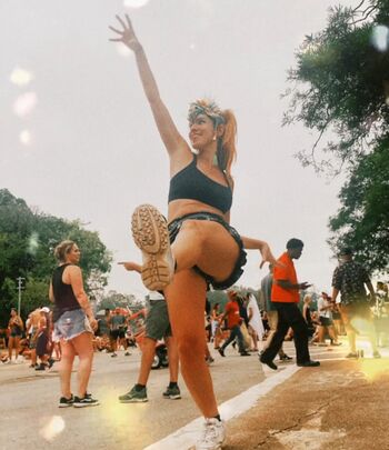 Mari Moon
