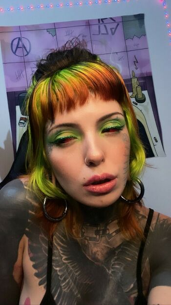 Mari Zombie