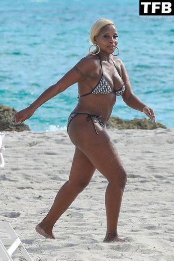 Mary J. Blige