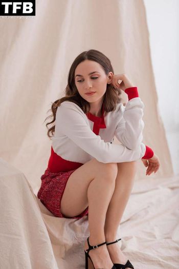 Maude Apatow