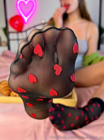 maya.rose_xx