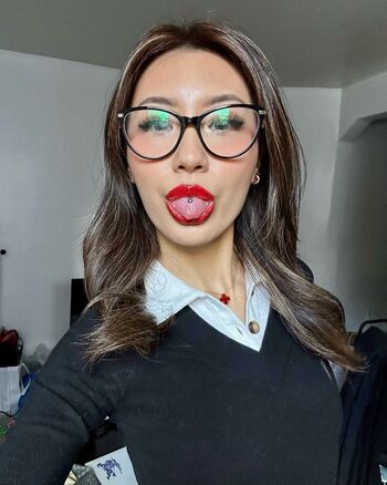 Maysnow Liu
