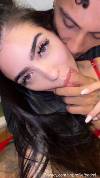 MC Mirella