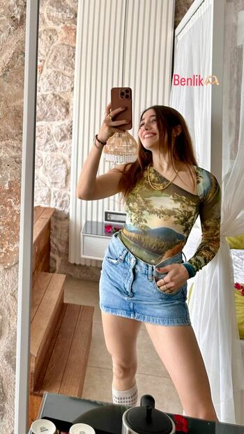 Merve Elmas