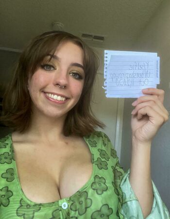 Mia_applez