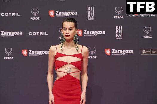 Milena Smit