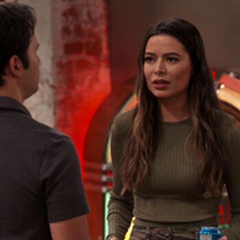 Miranda Cosgrove