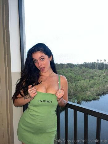missvioletray