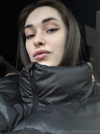 monicawolf