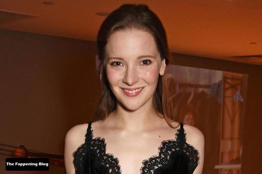 Morfydd Clark