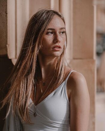 Nadine.spth