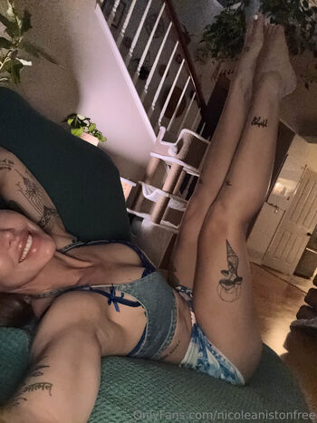 nicoleanistonfree