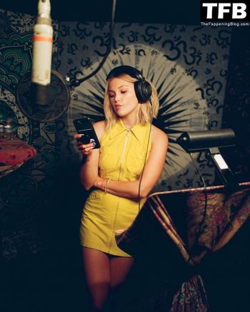 Olivia Holt