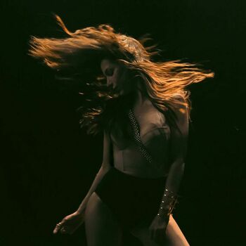Paty Cantu