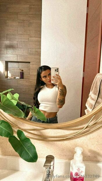 piel_morenita_z