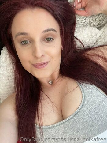 poslusna_holkafree