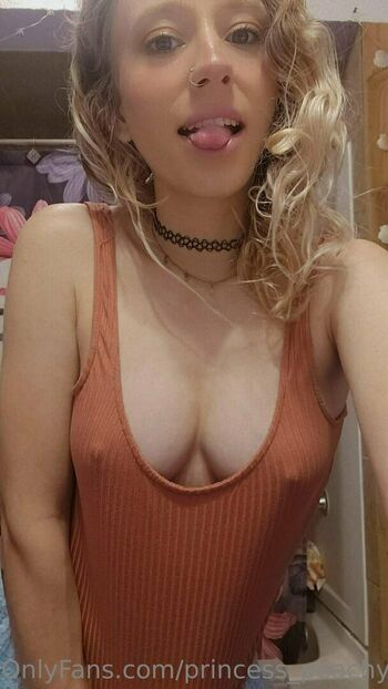 princess_peachy22
