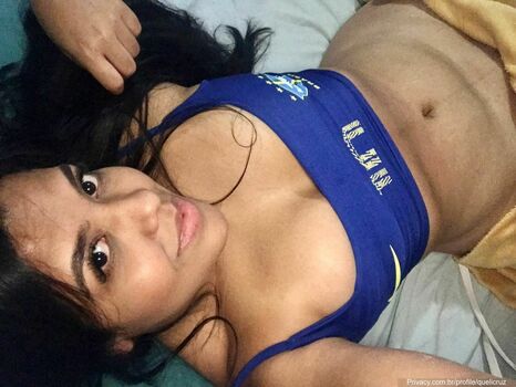 Queli Cruz