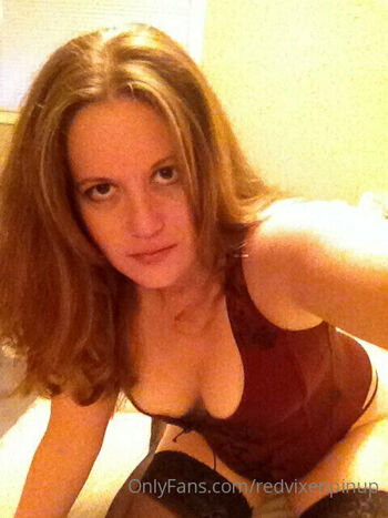 redvixenpinup