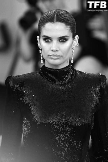 Sara Sampaio