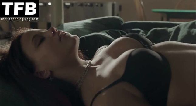 Sarah Jeffery