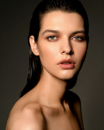 Sasha Zotova